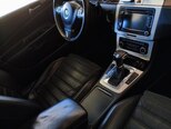 Volkswagen Passat-8
