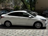 Hyundai Accent-3