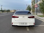 Hyundai Sonata-5