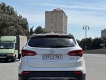 Hyundai Santa Fe-5