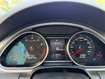 Audi Q7-5