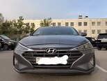 Hyundai Elantra-1
