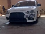 Mitsubishi Lancer-1