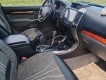 Toyota Land Cruiser Prado-5