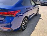 Hyundai Accent-13