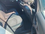 Mercedes E 240-11