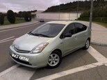 Toyota Prius-2