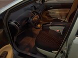 Toyota Prius-8