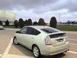 Toyota Prius-7