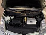Toyota Prius-10