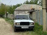 LADA (VAZ) 2107-1