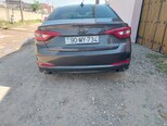 Hyundai Sonata-6