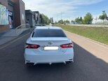 Toyota Camry-5