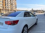 Kia Cerato-5