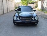 Mercedes E 240-2