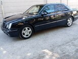 Mercedes E 240-11