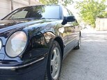 Mercedes E 240-13