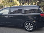 Kia Carnival-2