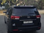 Kia Carnival-3