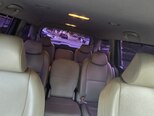 Kia Carnival-9