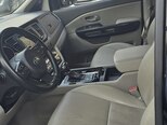 Kia Carnival-5