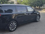 Kia Carnival-4
