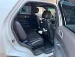 Ford Explorer-11