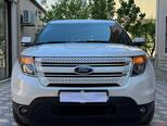 Ford Explorer-2