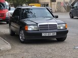 Mercedes 190-1