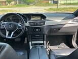 Mercedes E 300-5