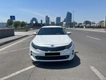 Kia K5-1