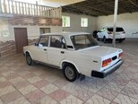 LADA (VAZ) 2107-2