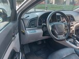 Hyundai Elantra-13