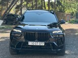 BMW X7-1