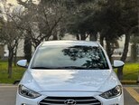 Hyundai Elantra-1