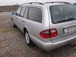 Mercedes E 200-7