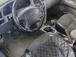 Kia Shuma-5