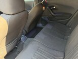Volkswagen Polo-11