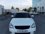 LADA (VAZ) Priora-1