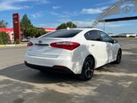 Kia Cerato-3