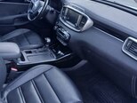 Kia Sorento-7