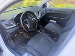 Hyundai Accent-14