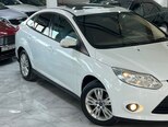 Ford Focus-13