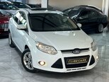 Ford Focus-12