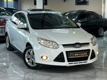 Ford Focus-11