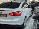 Ford Focus-15