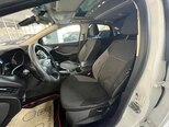 Ford Focus-25