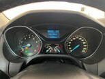 Ford Focus-29