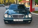 Mercedes E 240-1