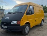 Ford Transit-13